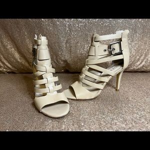 Beige Guess heels
